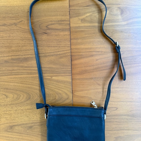 Steve Madden Crossbody Purse - Picture 3 of 6
